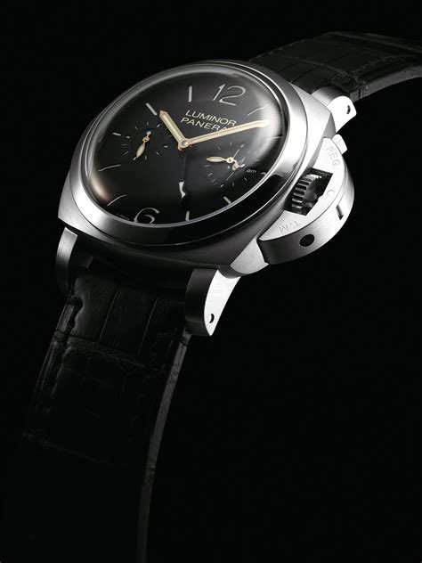 PANERAI. A FINE OVERSIZED STAINLESS STEEL LIMITED .